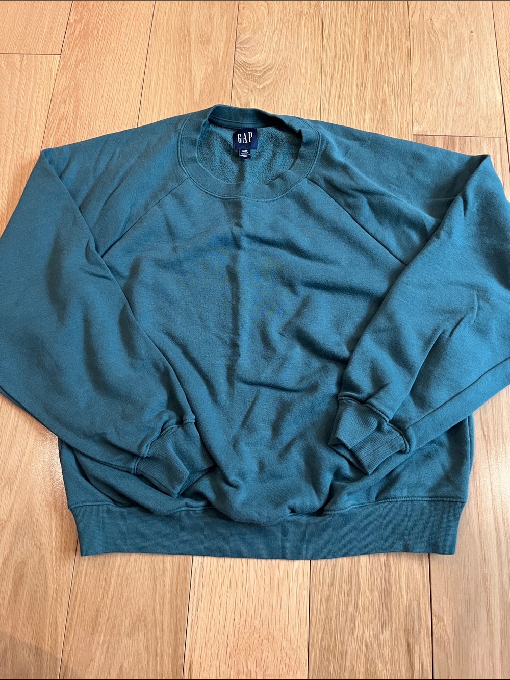 GAP Dark Green Sweatshirt